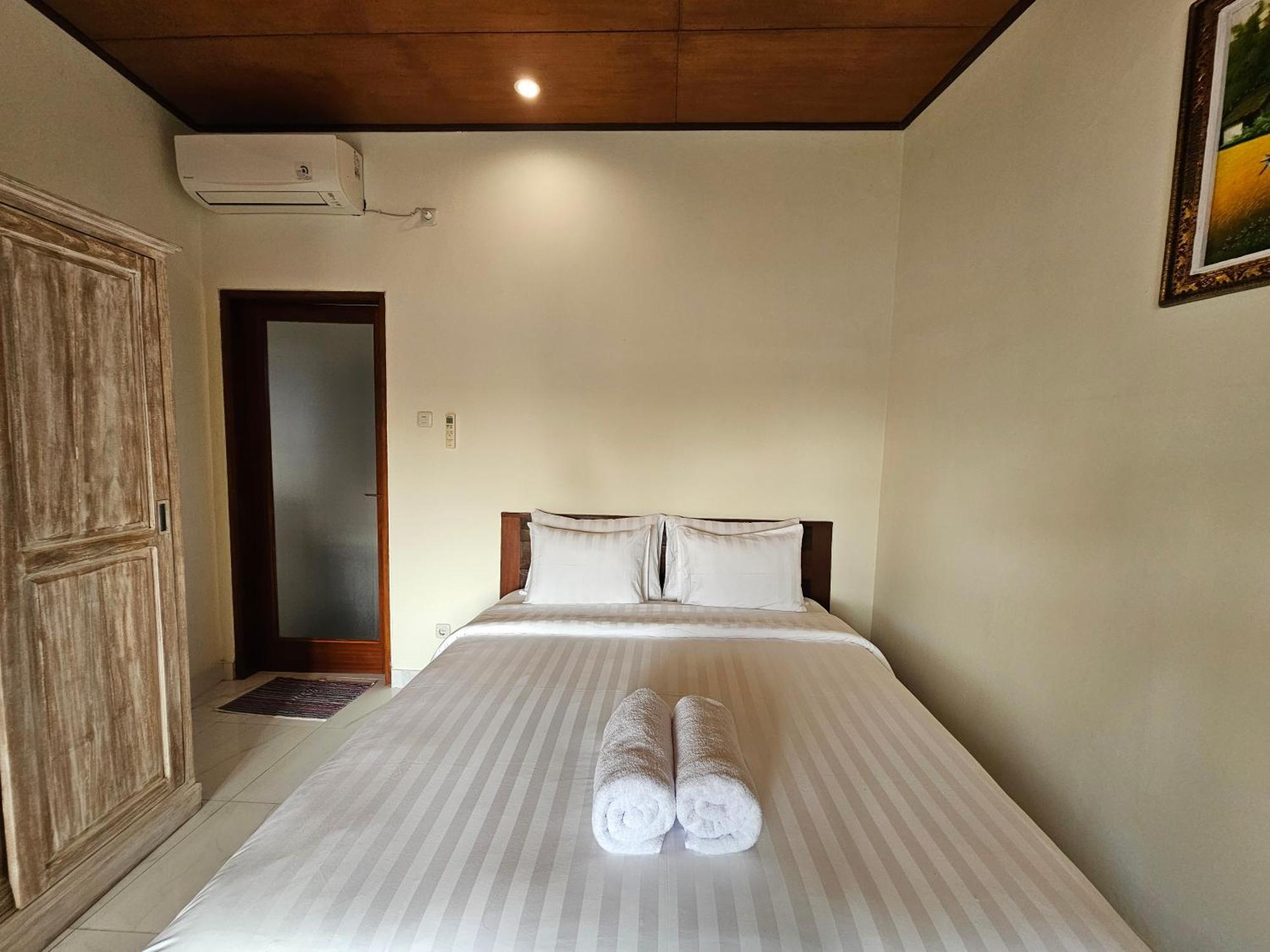 Tegalsari Guest House Canggu ภายนอก รูปภาพ